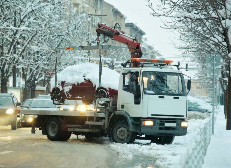 евакуатор взимку