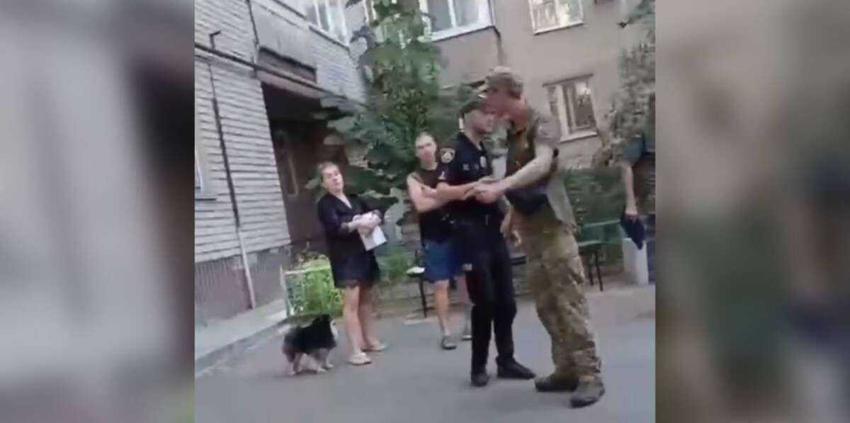 У Дніпрі стався скандал між ТЦК та жінкою: офіційне пояснення обласного військкомату