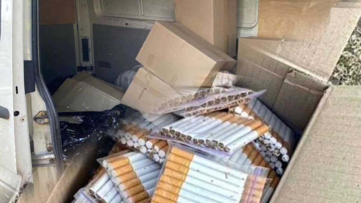 Контрабанда на 150 тисяч: на Дніпропетровщині поліцейські вилучили нелегальний товар