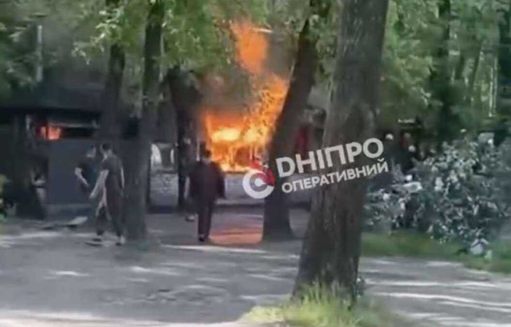 На лівому березі Дніпра вранці горів ресторан