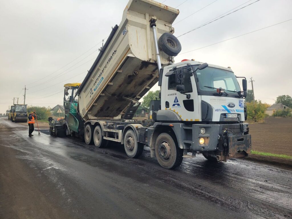 Павлоград-Оріхів: Капітальний ремонт найгірших ділянок дороги.